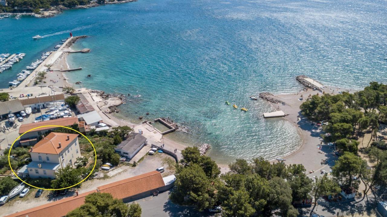 Beach Apartment Krk Town Bagian luar foto