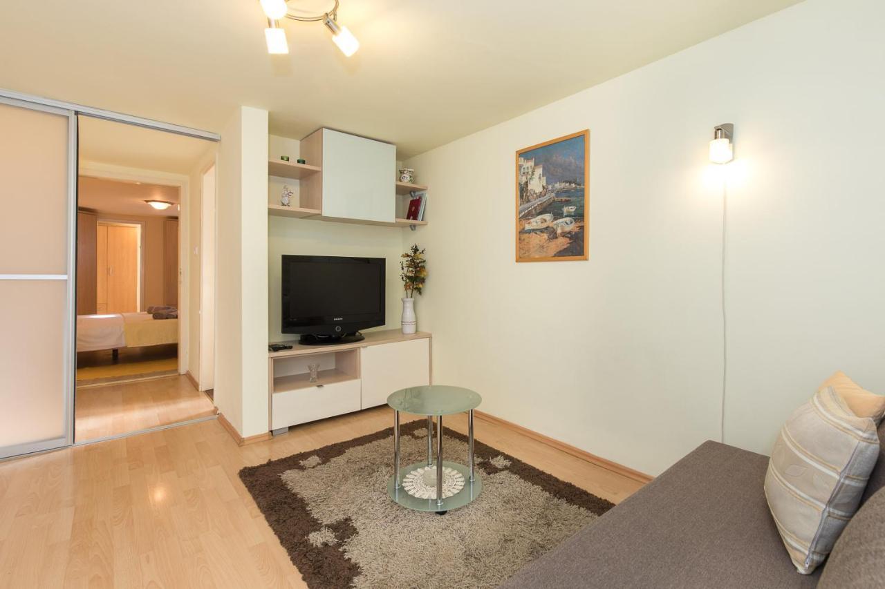 Beach Apartment Krk Town Bagian luar foto