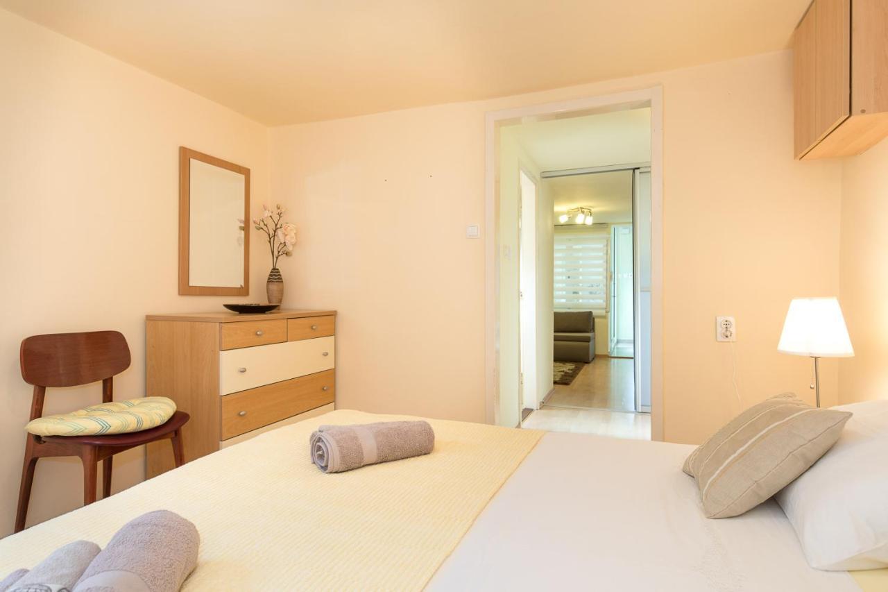 Beach Apartment Krk Town Bagian luar foto